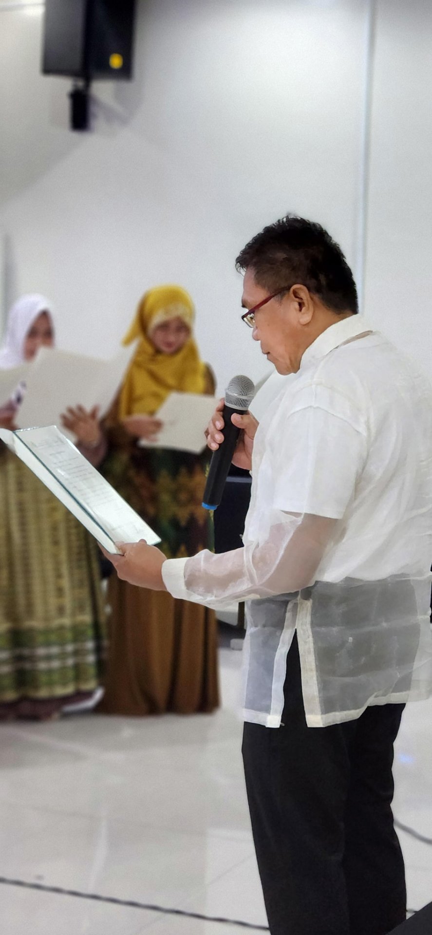 MP Abdulbasit R. Benito Leads Staff in Oath of Moral Governance